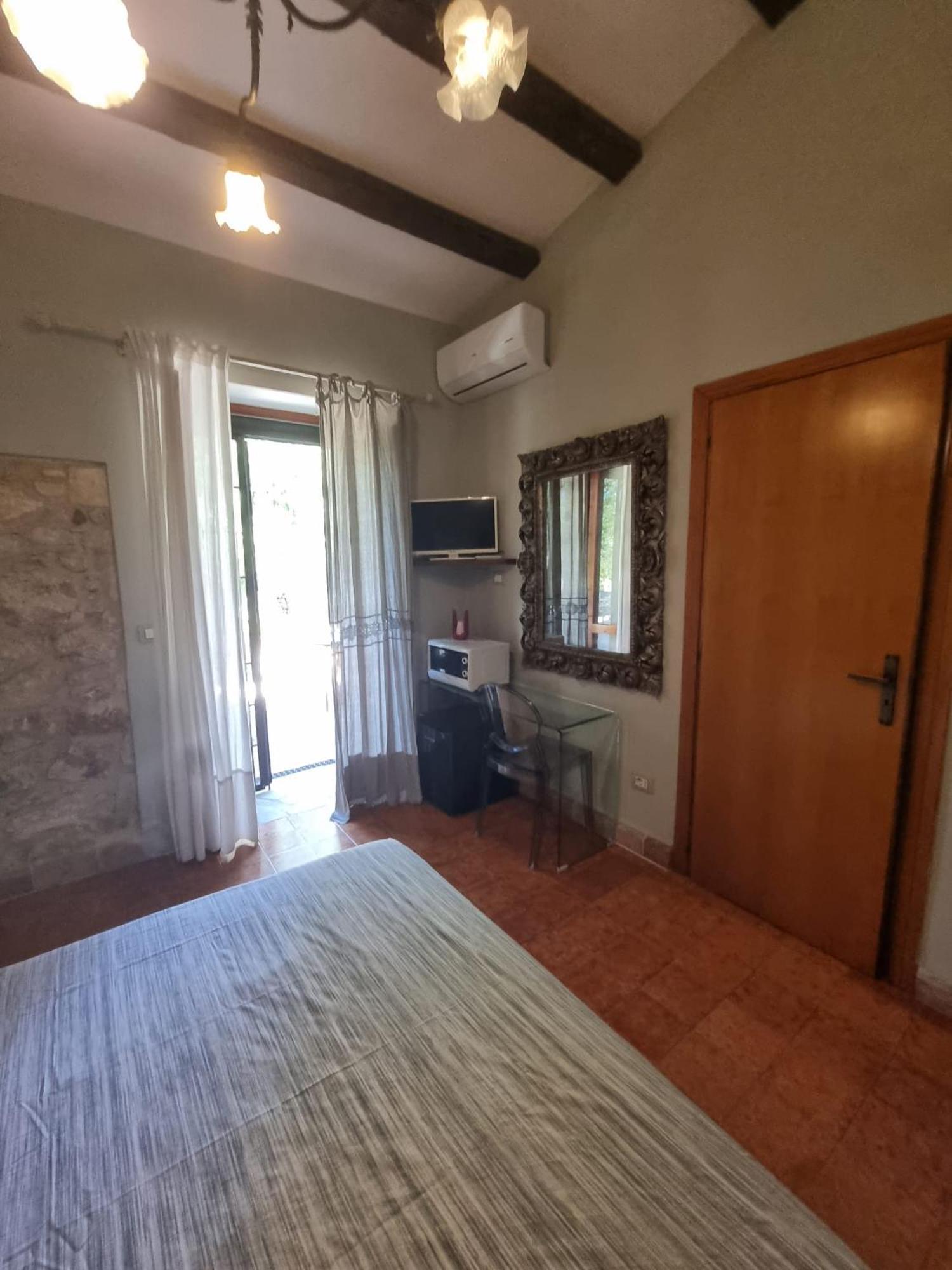 Asparano Ognina Esterno foto